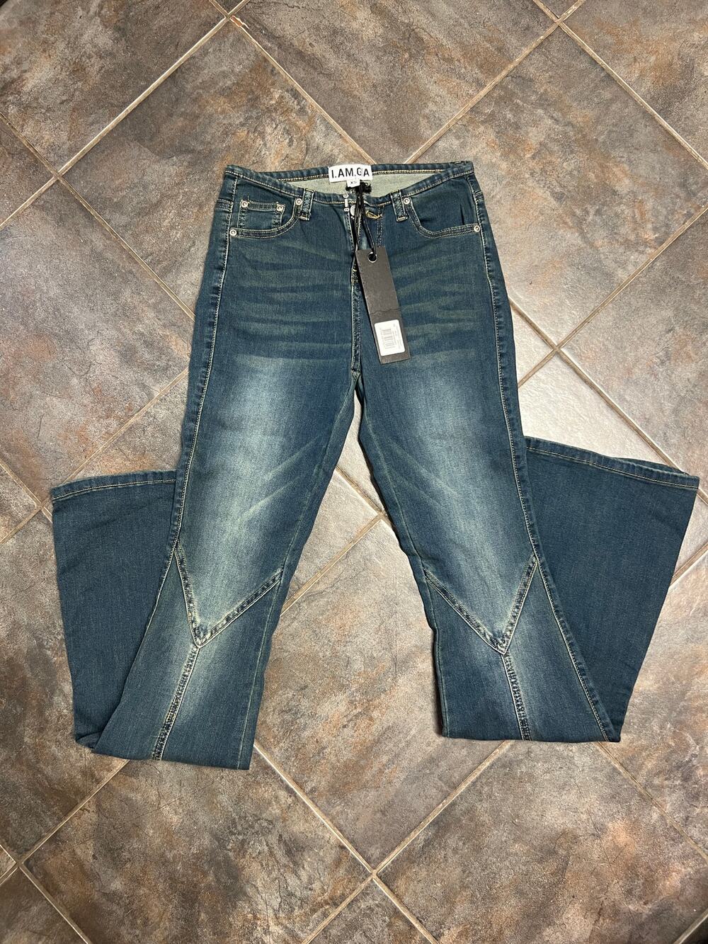 I.AM.GIA WOMENS PANTS SIZE XS FLARE NWT